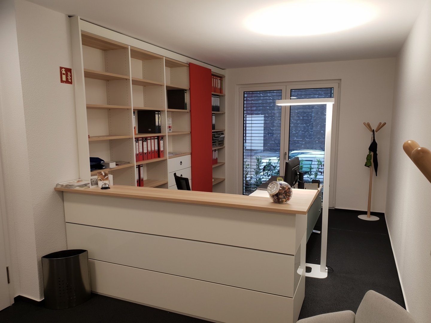 Empfangsbereich mit Tresen